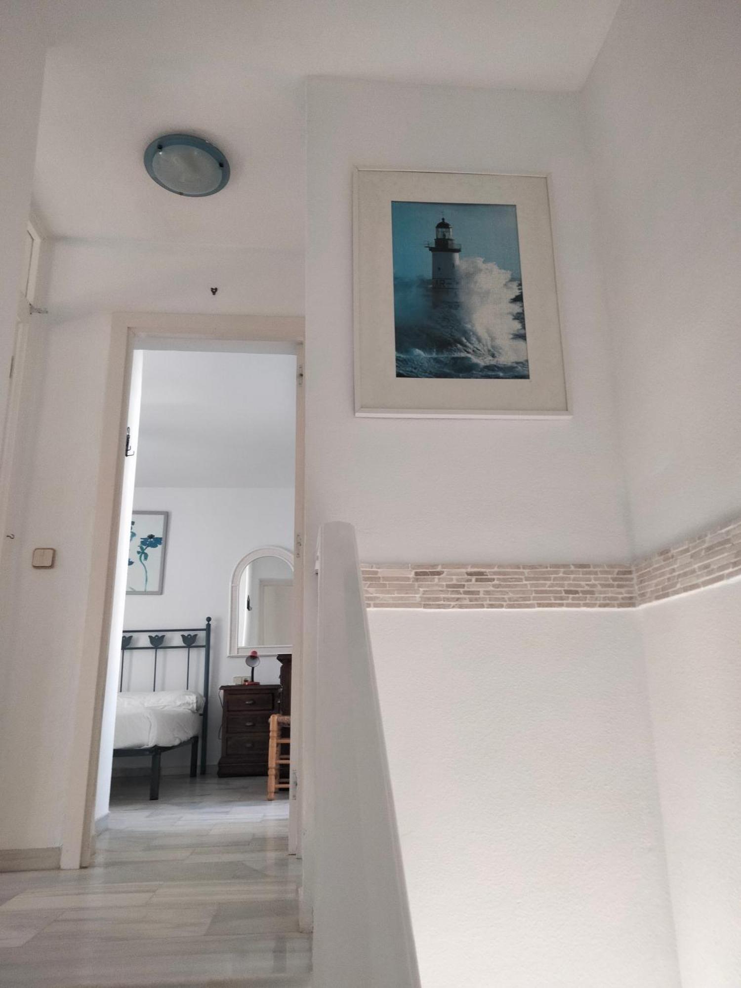 Apartamento Primera Linea De Playa Манилва Екстериор снимка