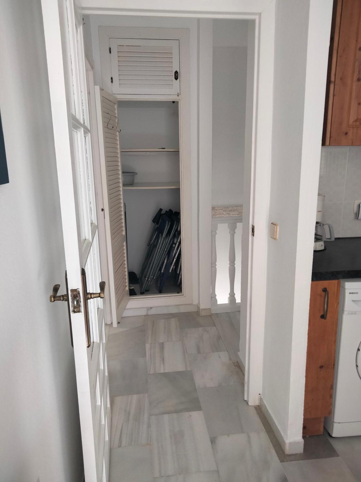 Apartamento Primera Linea De Playa Манилва Екстериор снимка