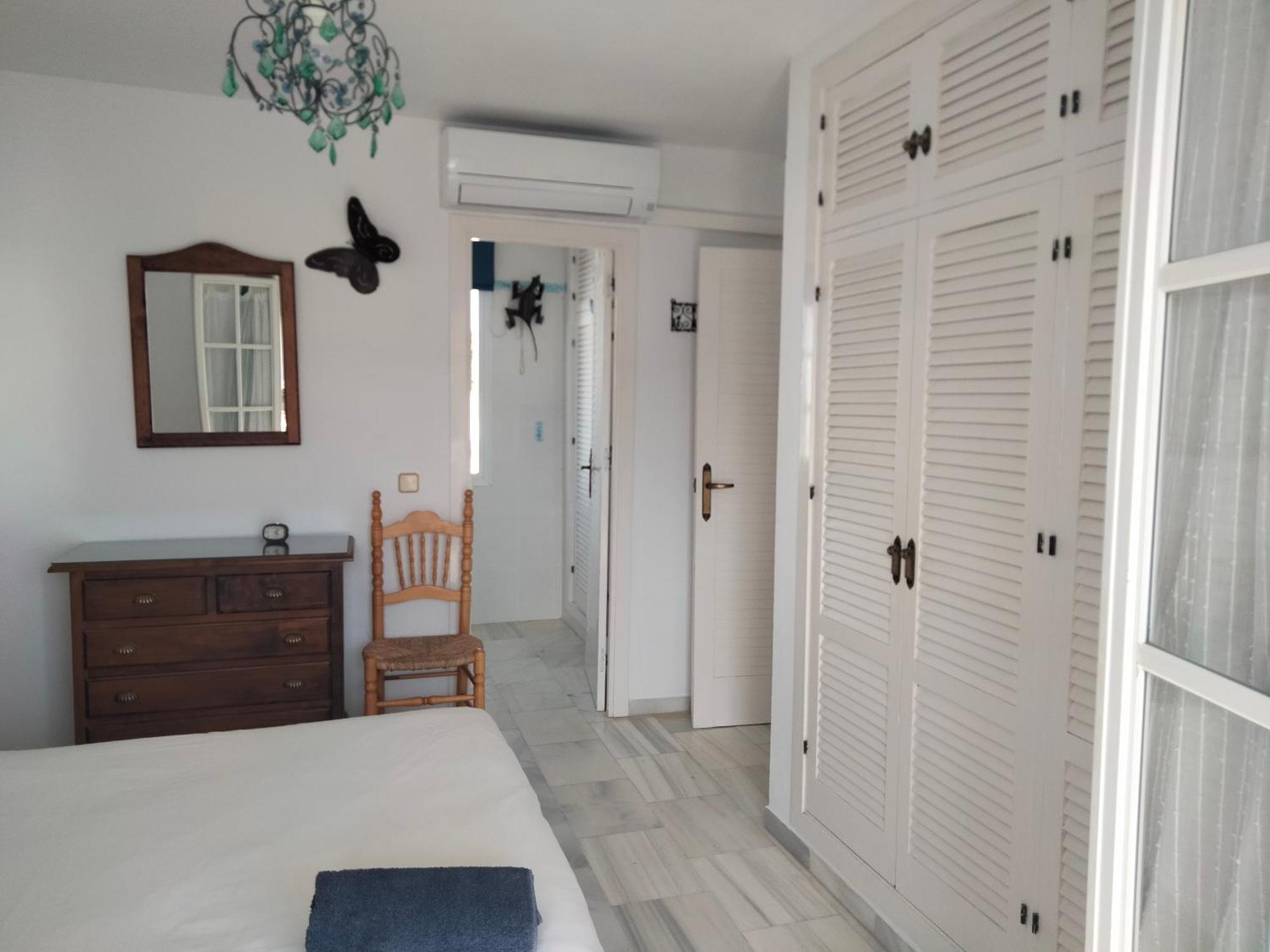 Apartamento Primera Linea De Playa Манилва Екстериор снимка