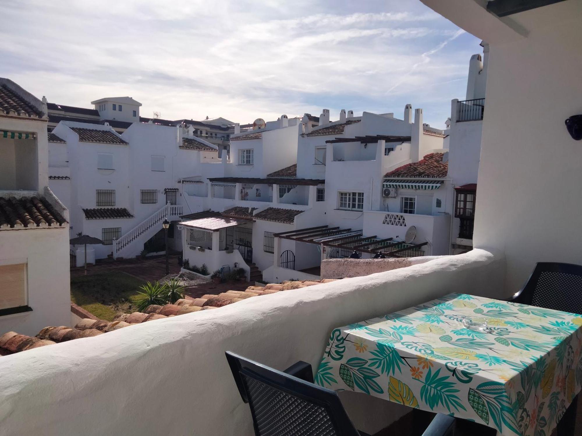 Apartamento Primera Linea De Playa Манилва Екстериор снимка